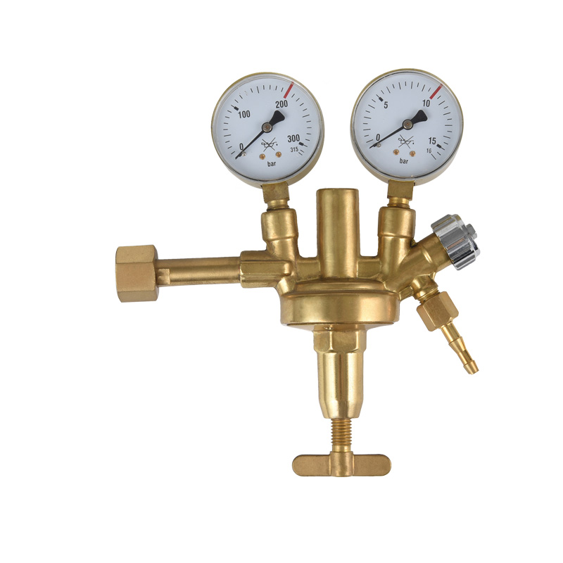 Đức / Bộ điều chỉnh oxy loại Zinser trong thân đồng thau rèn